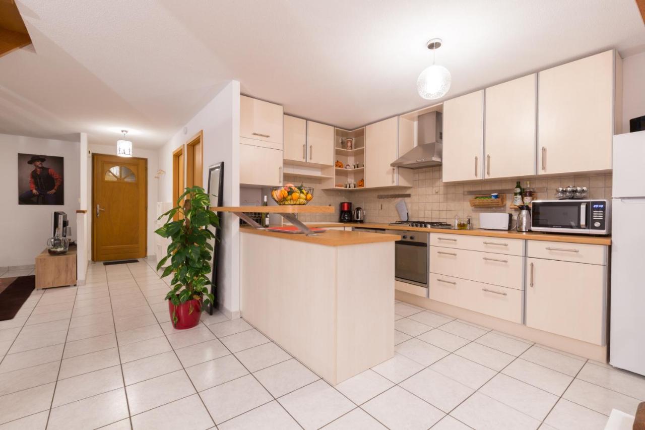 Au Cocon Des Cigognes Appartement Sigolsheim Buitenkant foto